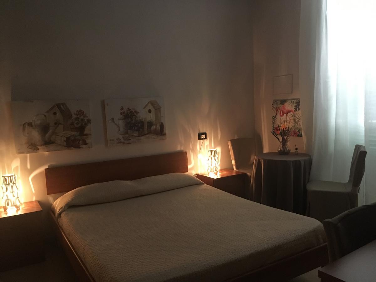 Sax B&B Palazzo Sarro Trani Zewnętrze zdjęcie