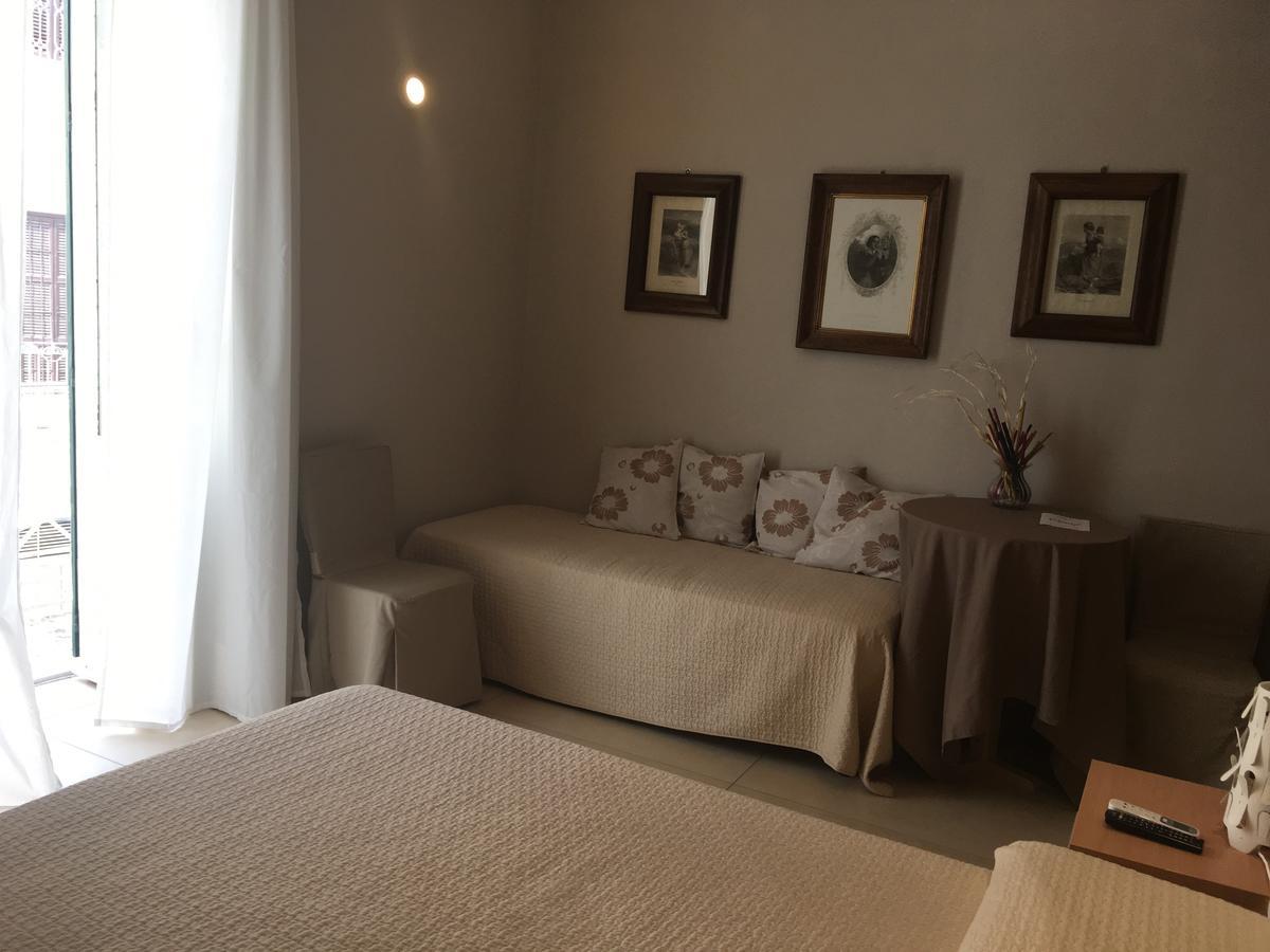 Sax B&B Palazzo Sarro Trani Zewnętrze zdjęcie