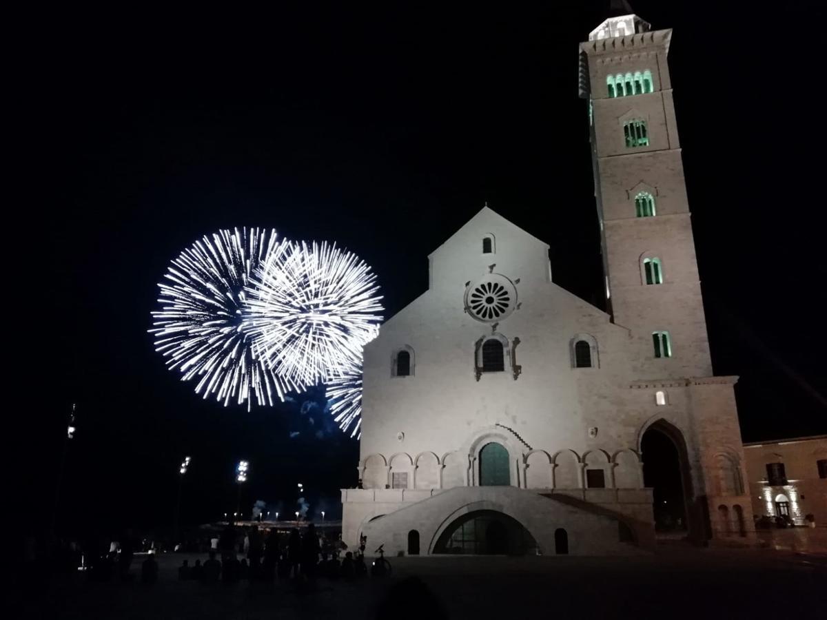 Sax B&B Palazzo Sarro Trani Zewnętrze zdjęcie